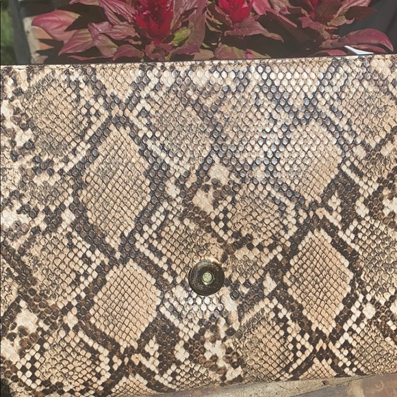 Steve Madden Clutch - Picture 8 of 9